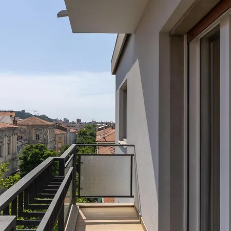 Sea View Terrace House Триест